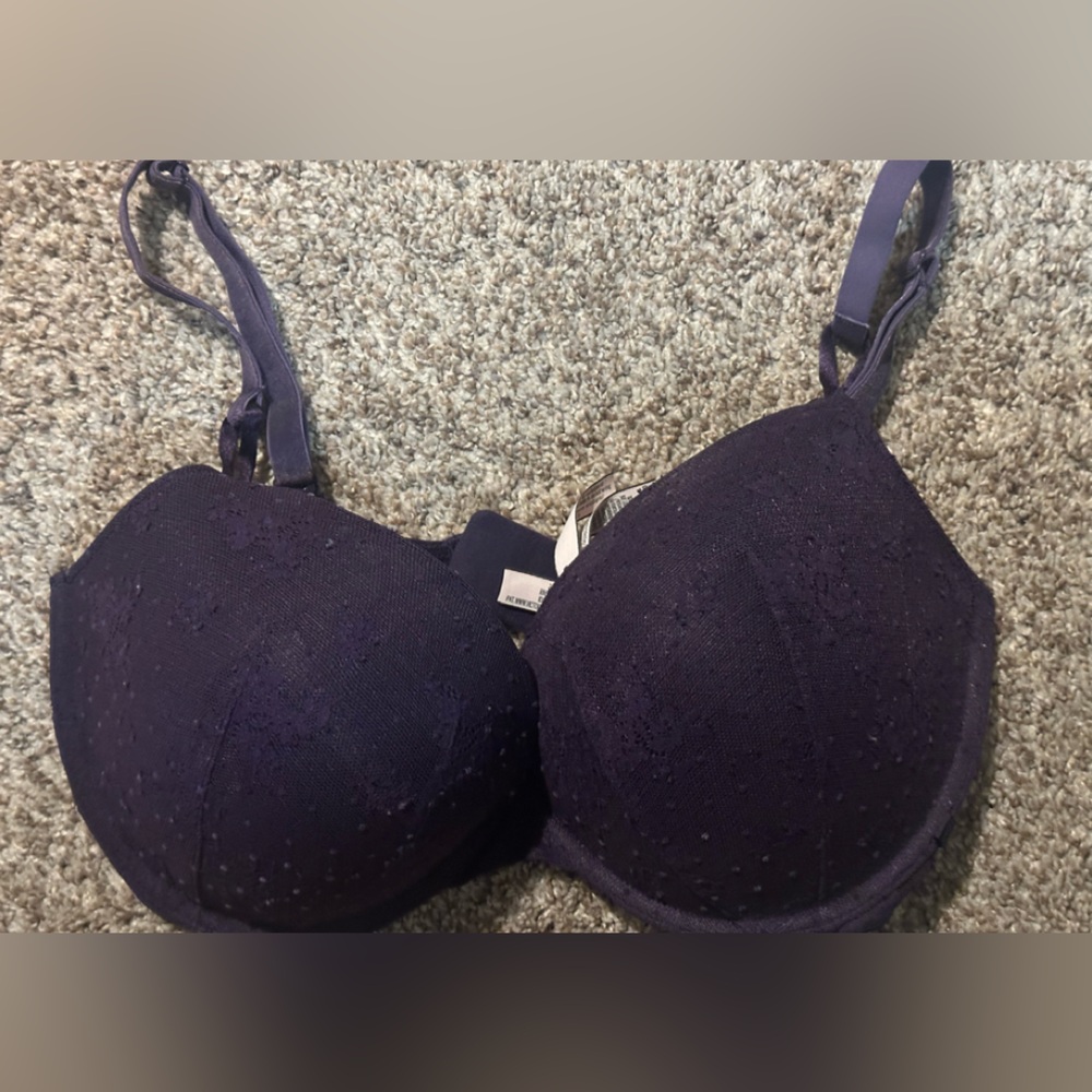 Victoria’s Secret push up bra